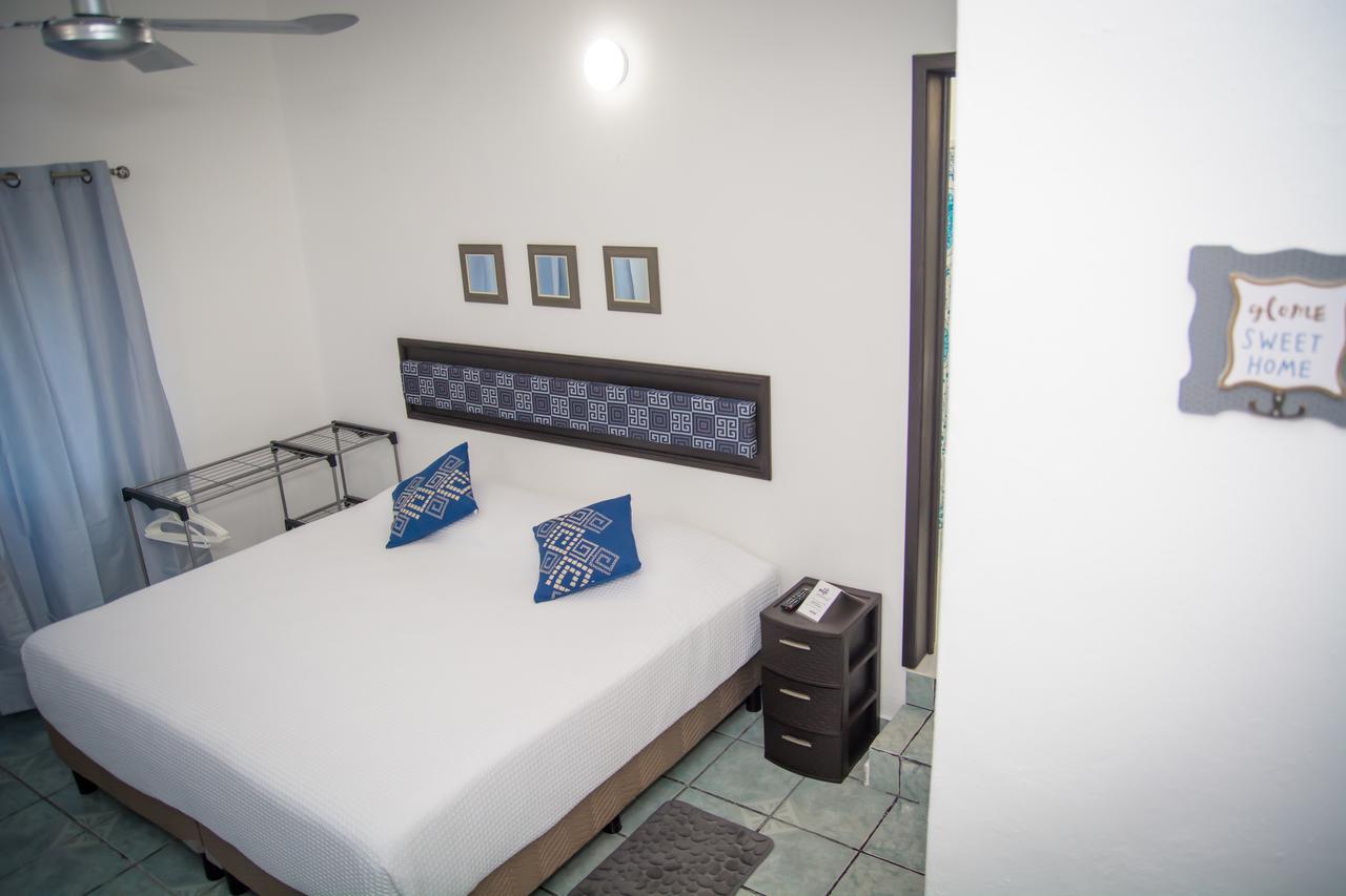 Vacation Rental - Upper Floor Room At Casa Cocoa Cozumel Ngoại thất bức ảnh